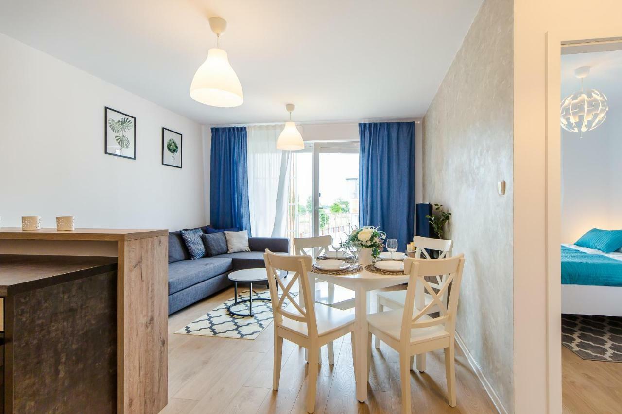 Apartamenty Familijne- Os Feniks Kołobrzeg Exteriör bild