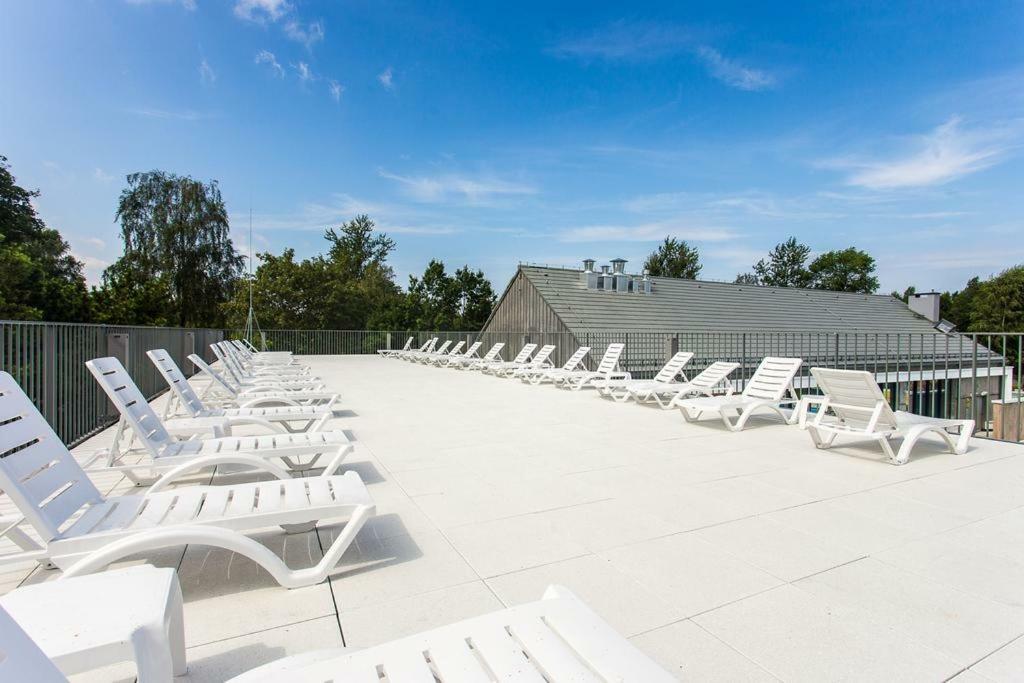 Apartamenty Familijne- Os Feniks Kołobrzeg Exteriör bild
